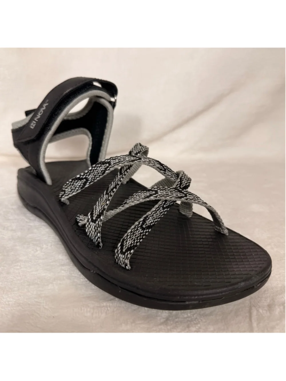Women's Nova Black & Gray Sport Sandals Lace Size 5.5